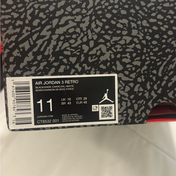 Jordan Air Jordan 3 Retro Black and White Sneakers